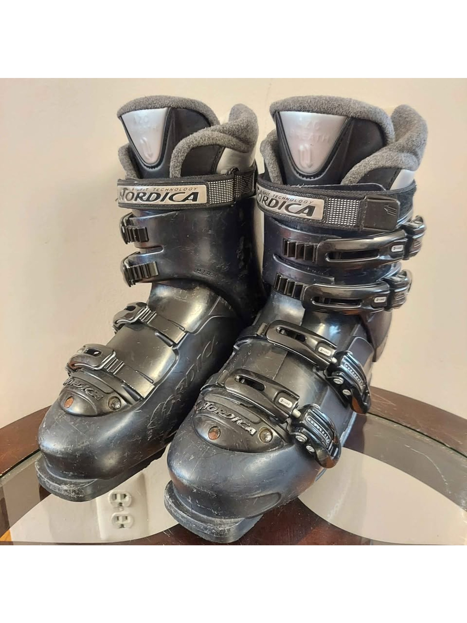 Nordica Exopower Trend 08 Women's Us 9.5 Mondopoint 26.5 300mm Black Ski Boots